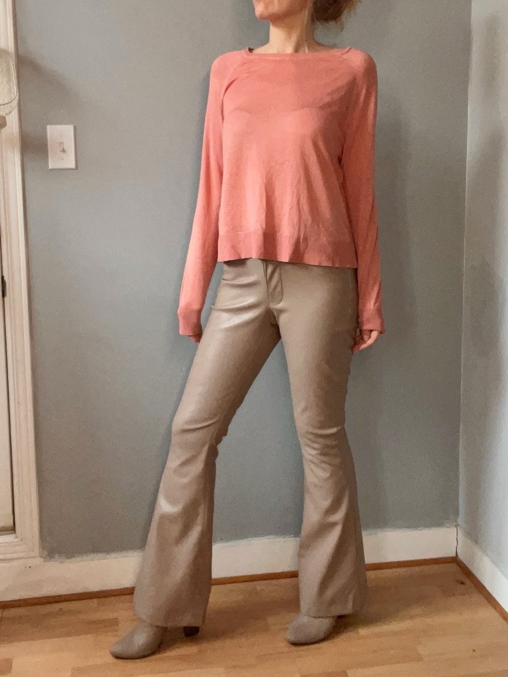 Trendy Bluenotes faux leather warm beige mid-rise flare pants size XS